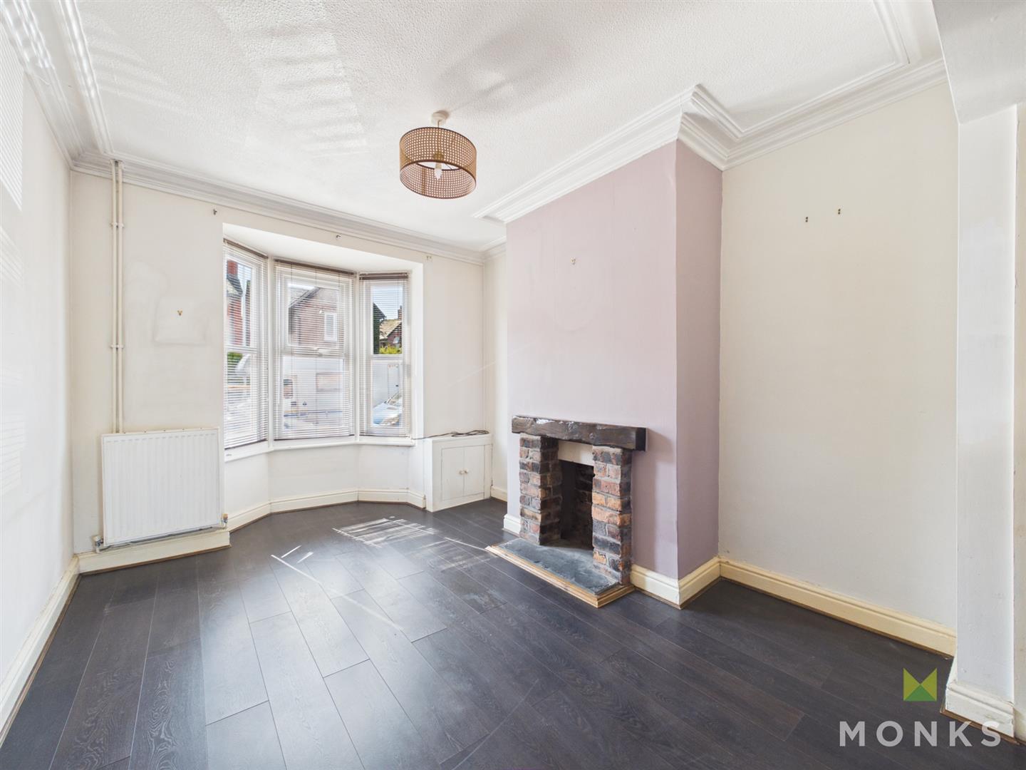 24 Victoria Street, Oswestry, SY11 2BP For Sale